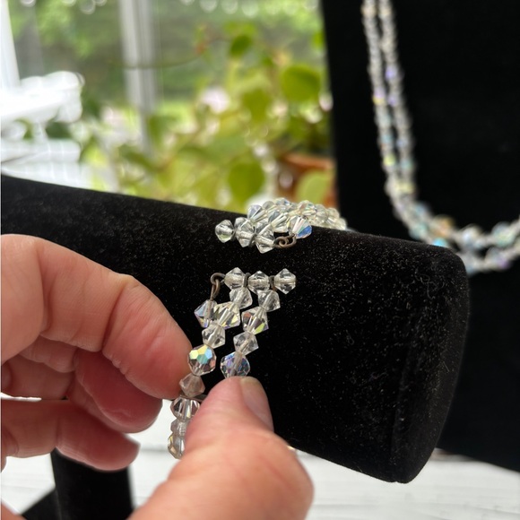 Vintage Aurora Borealis Crystal Jewelry Set (Necklace, Bracelet, Earrings) - Picture 12 of 13